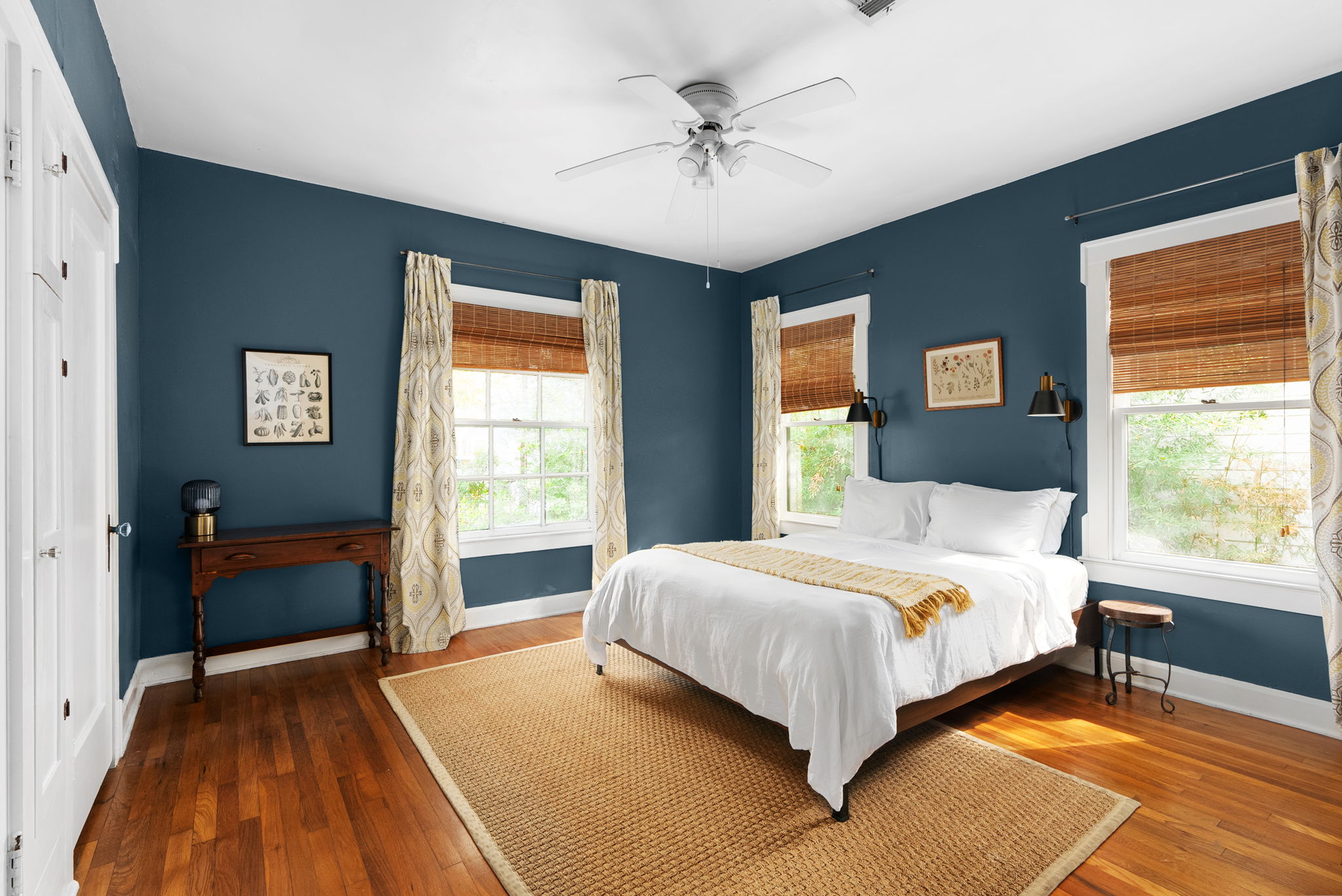 311 East 35th Street Austin, TX 78705 - Photo 11 of 40 Main House - Bed 2