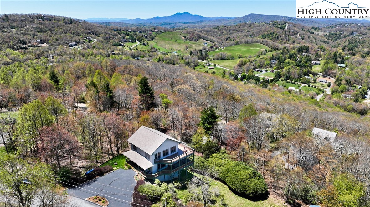 190 Summit Park Circle Boone, NC 28607 - Photo 47 of 50 an aerial view of a house with a garden