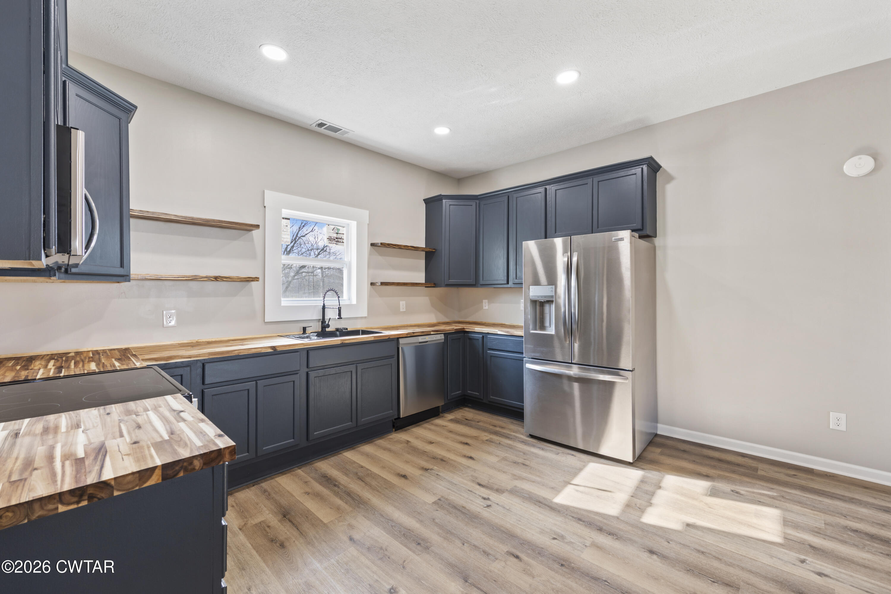 20 Ozier Road Pinson, TN 38366 - Photo 3 of 21 EN4A3064