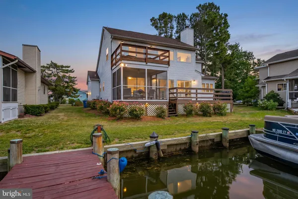 $1,150,000 | 9 Harborview Drive, Ocean Pines, MD 21811