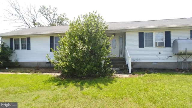 $75,000 | 1808 Hoopersville Road, Fishing Creek, MD 21634