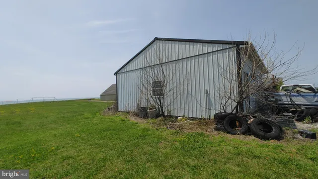 $75,000 | 1808 Hoopersville Road, Fishing Creek, MD 21634