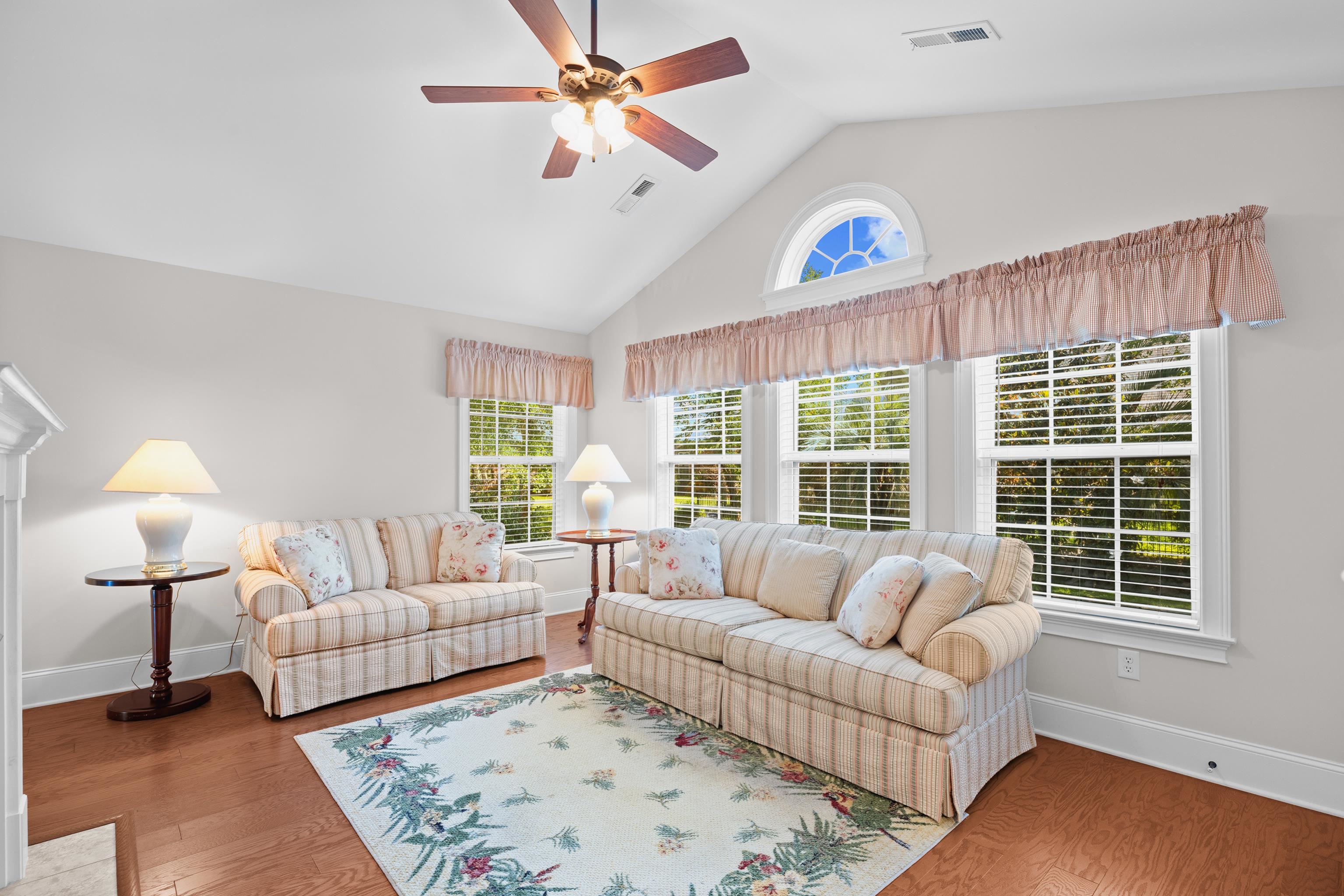 504 Harrington Court Murrells Inlet, SC 29576 - Photo 9 of 47