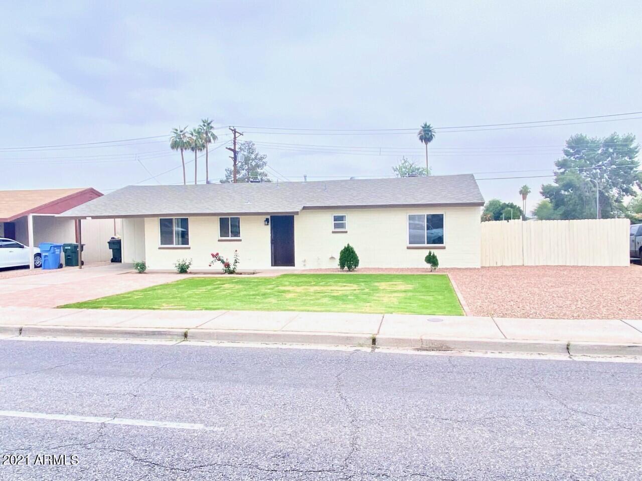 3731 West Bethany Home Road Phoenix, AZ 85019 - Photo 2 of 25 thumbnail_image4