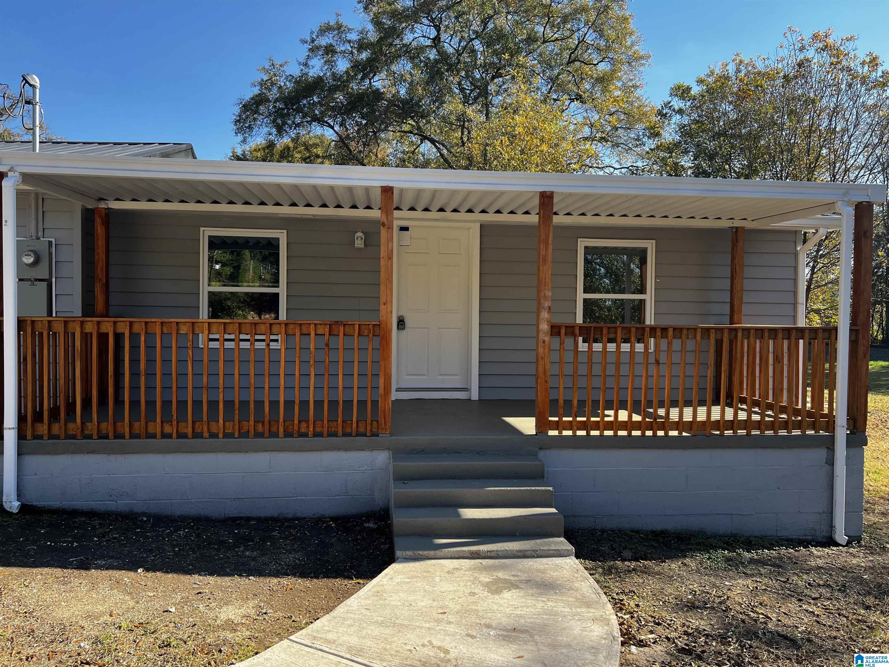 1739 Iron City Road Anniston, AL 36207 - Photo 2 of 21