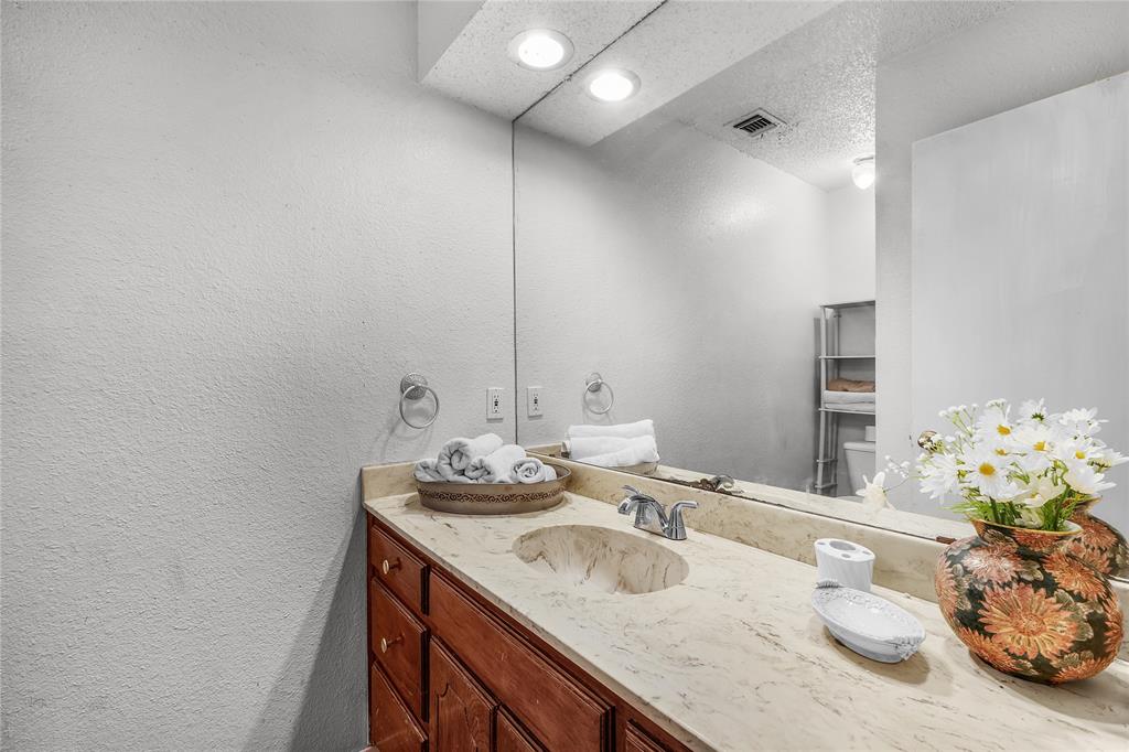 748 Rocky Ridge Lane Weatherford, TX 76085 - Photo 13 of 38