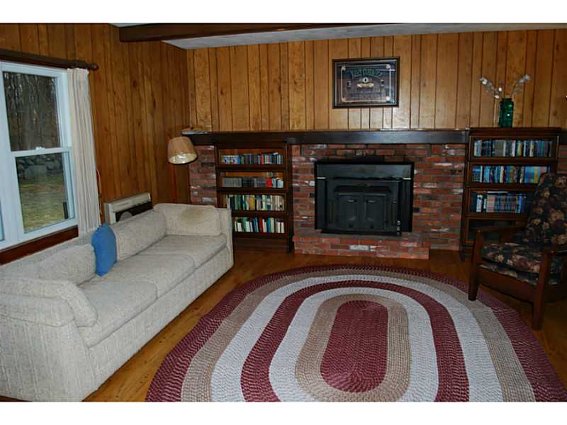 51 New Clark Road Cumberland, RI 02864 - Photo 9 of 24 Den/Family/Great Room.