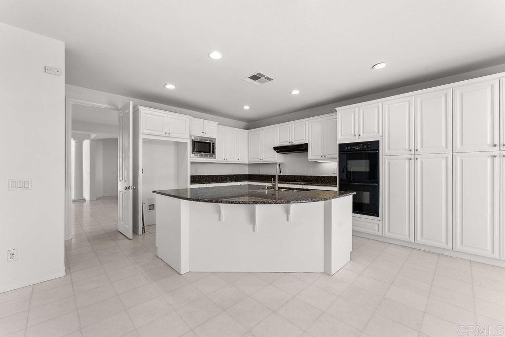 1004 Red Granite Road Chula Vista, CA 91913 - Photo 17 of 45