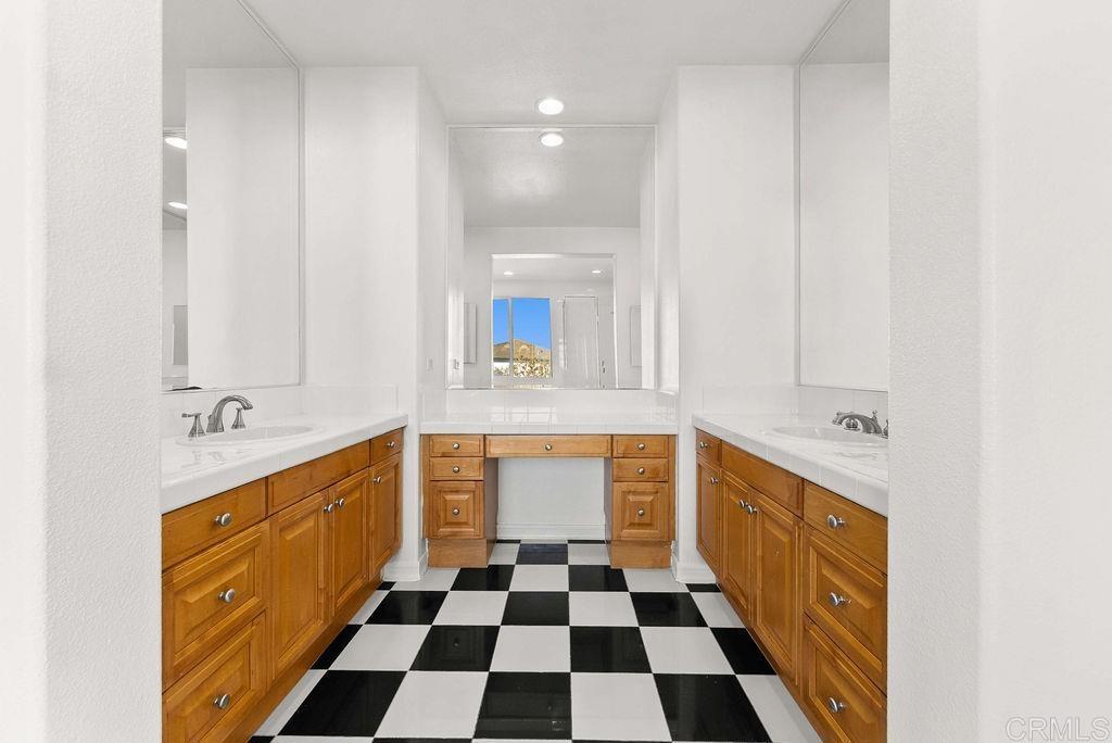 1004 Red Granite Road Chula Vista, CA 91913 - Photo 27 of 45