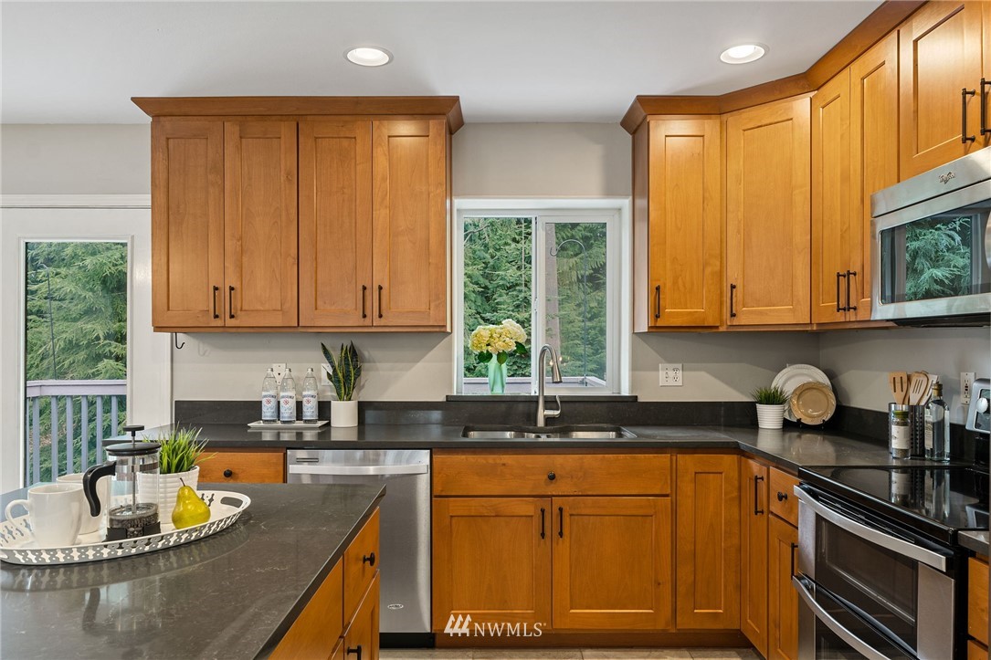 9115 Trombley Road Snohomish, WA 98290 - Photo 8 of 35