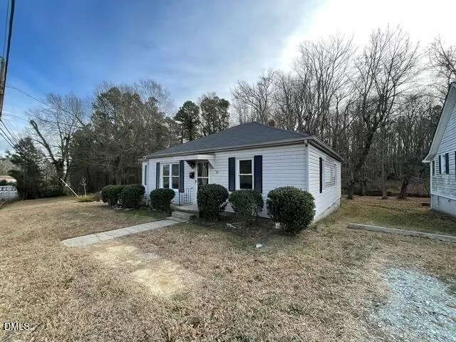 $1,400 | 330 Leasburg Road, Roxboro, NC 27573