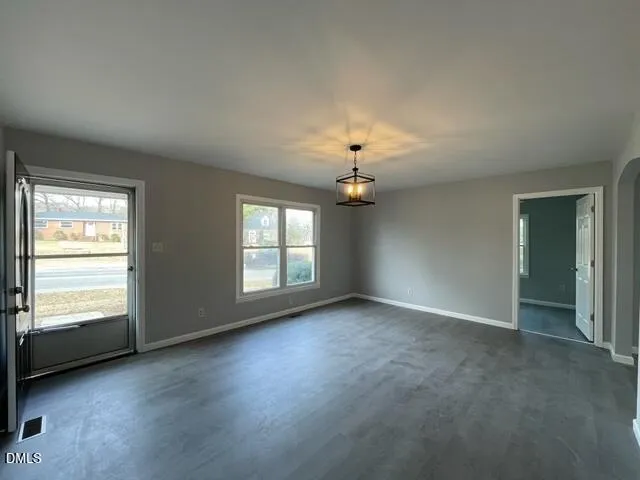 $1,400 | 330 Leasburg Road, Roxboro, NC 27573