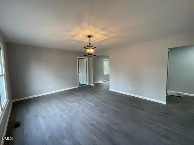 $1,400 | 330 Leasburg Road, Roxboro, NC 27573