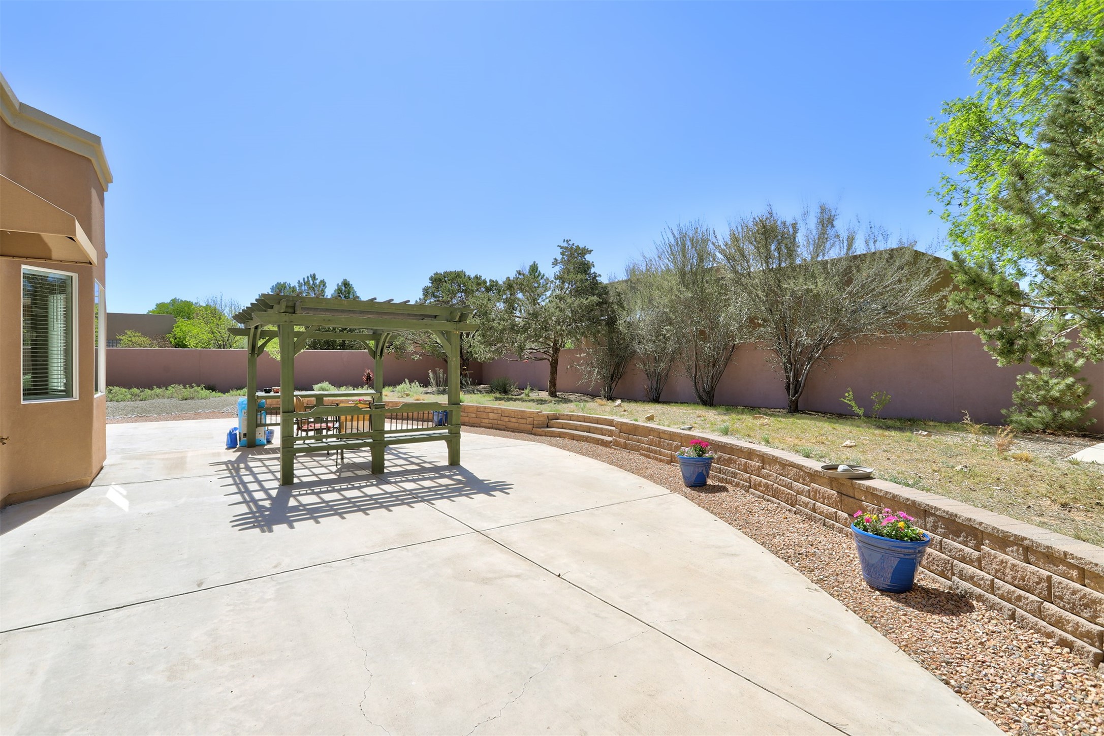 130 East Chili Line Road Santa Fe, NM 87508 - Photo 19 of 31 Backyard