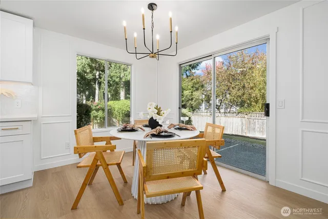 $1,199,450 | 4204 243rd Place Southeast, Sammamish, WA 98029