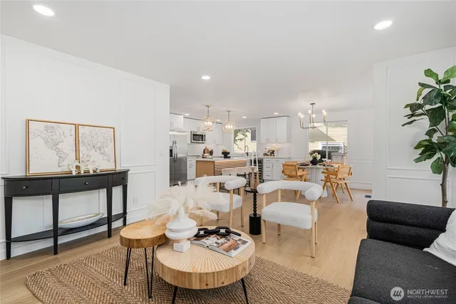 $1,199,450 | 4204 243rd Place Southeast, Sammamish, WA 98029