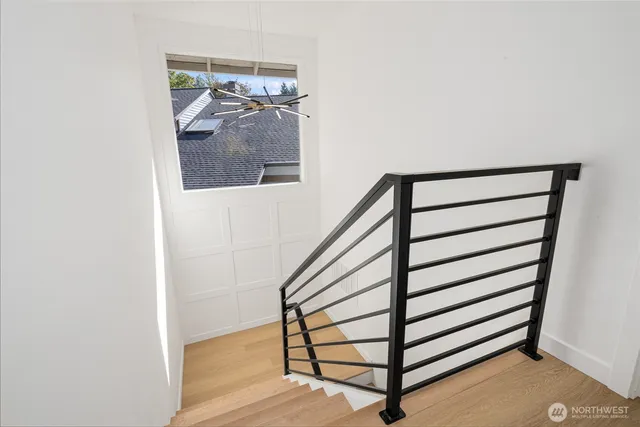 $1,199,450 | 4204 243rd Place Southeast, Sammamish, WA 98029