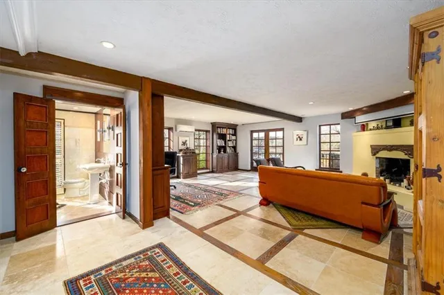 $499,000 | 687 Lakeshore Drive, Jackson, GA 30233