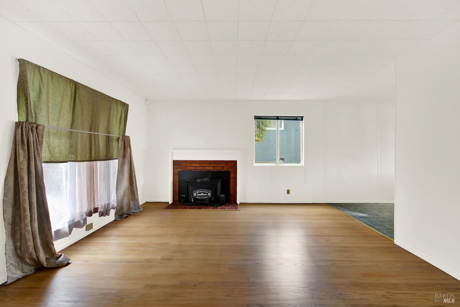 2715 Limerick Road San Pablo, CA 94806 - Photo 3 of 42