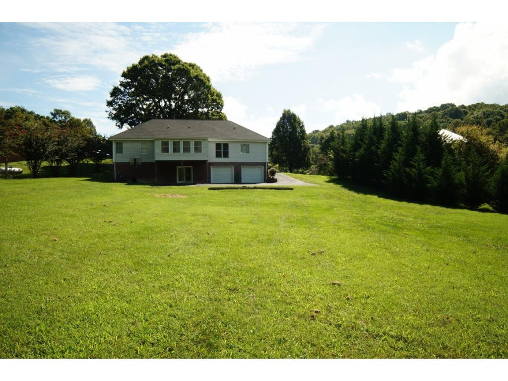 185 Young Road Johnson City, TN 37604 - Photo 14 of 14 Photo 15