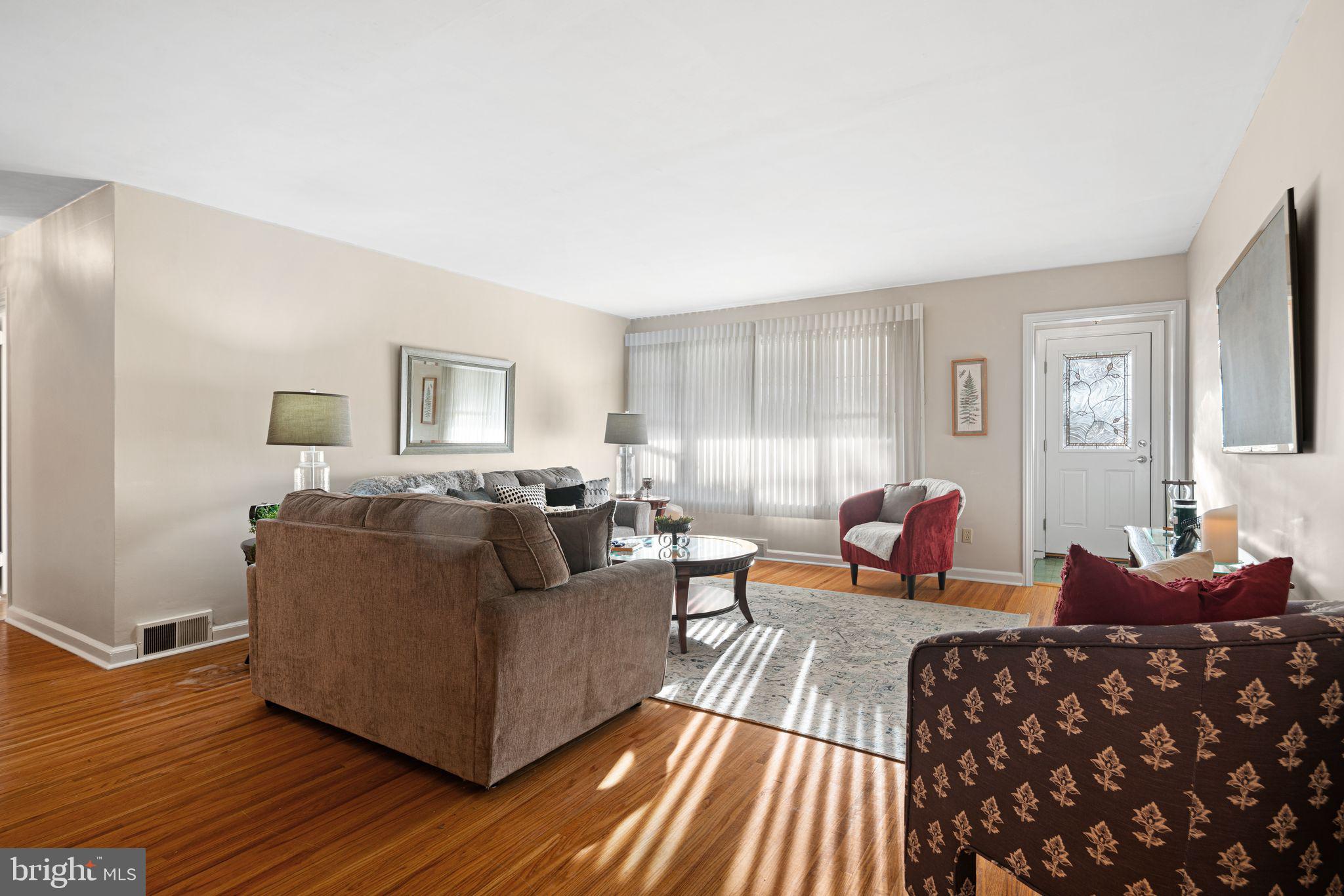 705 West Browning Road Oaklyn, NJ 08107 - Photo 6 of 42 Looking into Living room from Dining Room