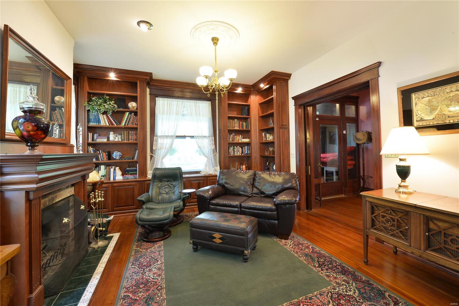 433 Carson Road St. Louis, MO 63135 - Photo 13 of 76 Gallery Image 13