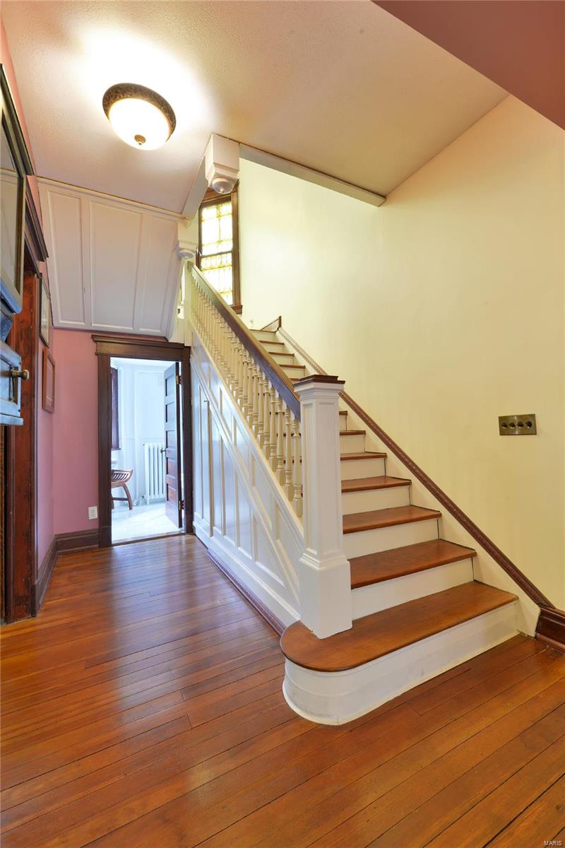 433 Carson Road St. Louis, MO 63135 - Photo 25 of 76 Gallery Image 25