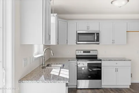 $398,000 | 107 St Andrews Way, Selinsgrove, PA 17870