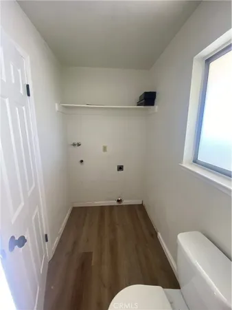 a bathroom with a toilet