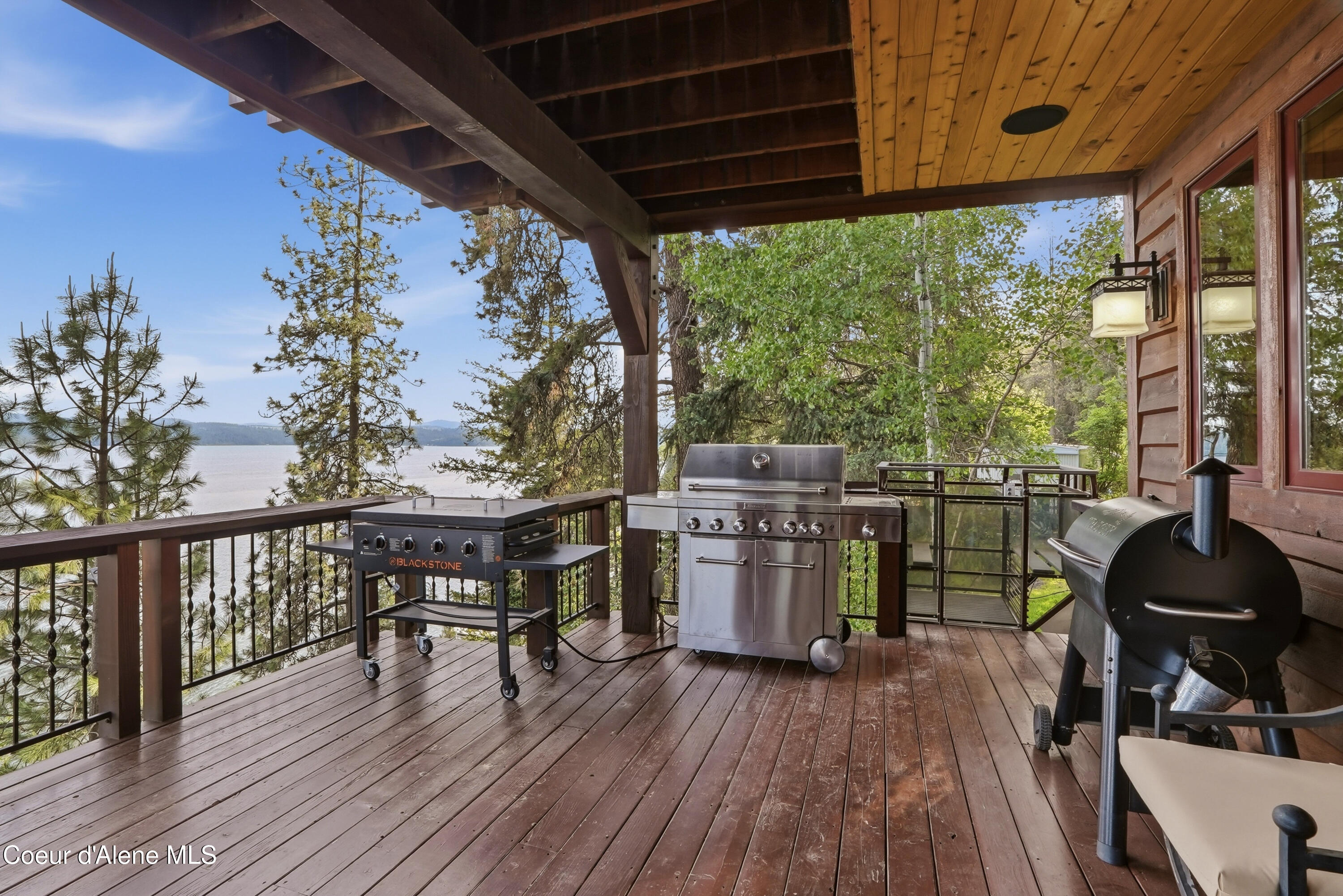 7190 West Rockford Bay Road Coeur D'Alene, ID 83814 - Photo 23 of 95 Grilling Deck
