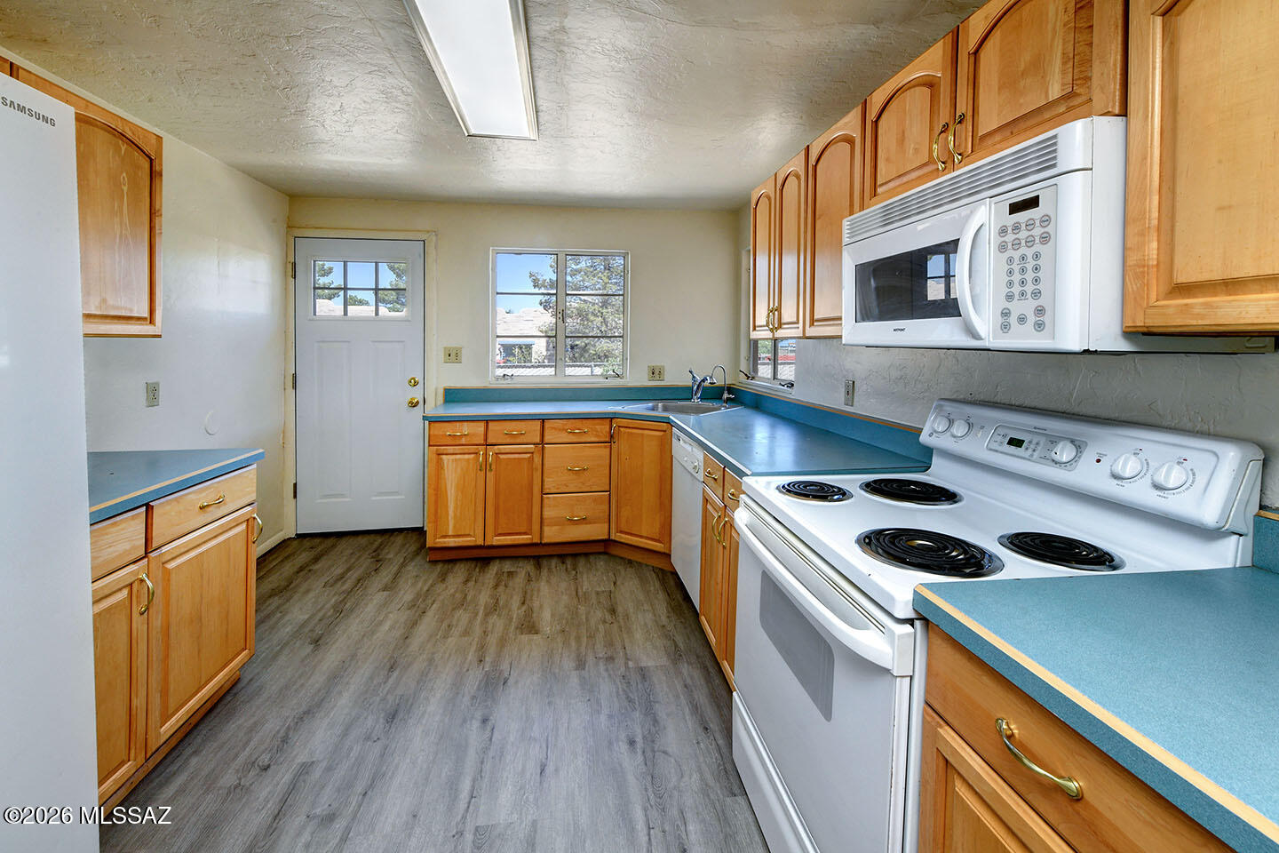1009 East Halcyon Road Tucson, AZ 85719 - Photo 38 of 48 DSC_2516A