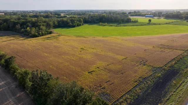 $2,484,900 | 50 County Road 50, Carver, MN 55315