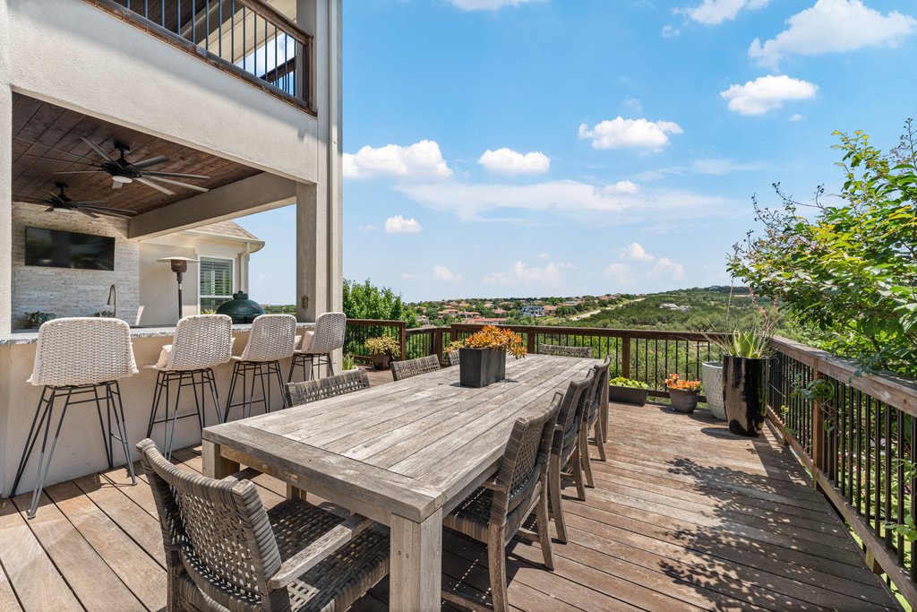 203 Lodestone Lane Austin, TX 78738 - Photo 8 of 40 Outdoor entertaining/dining area