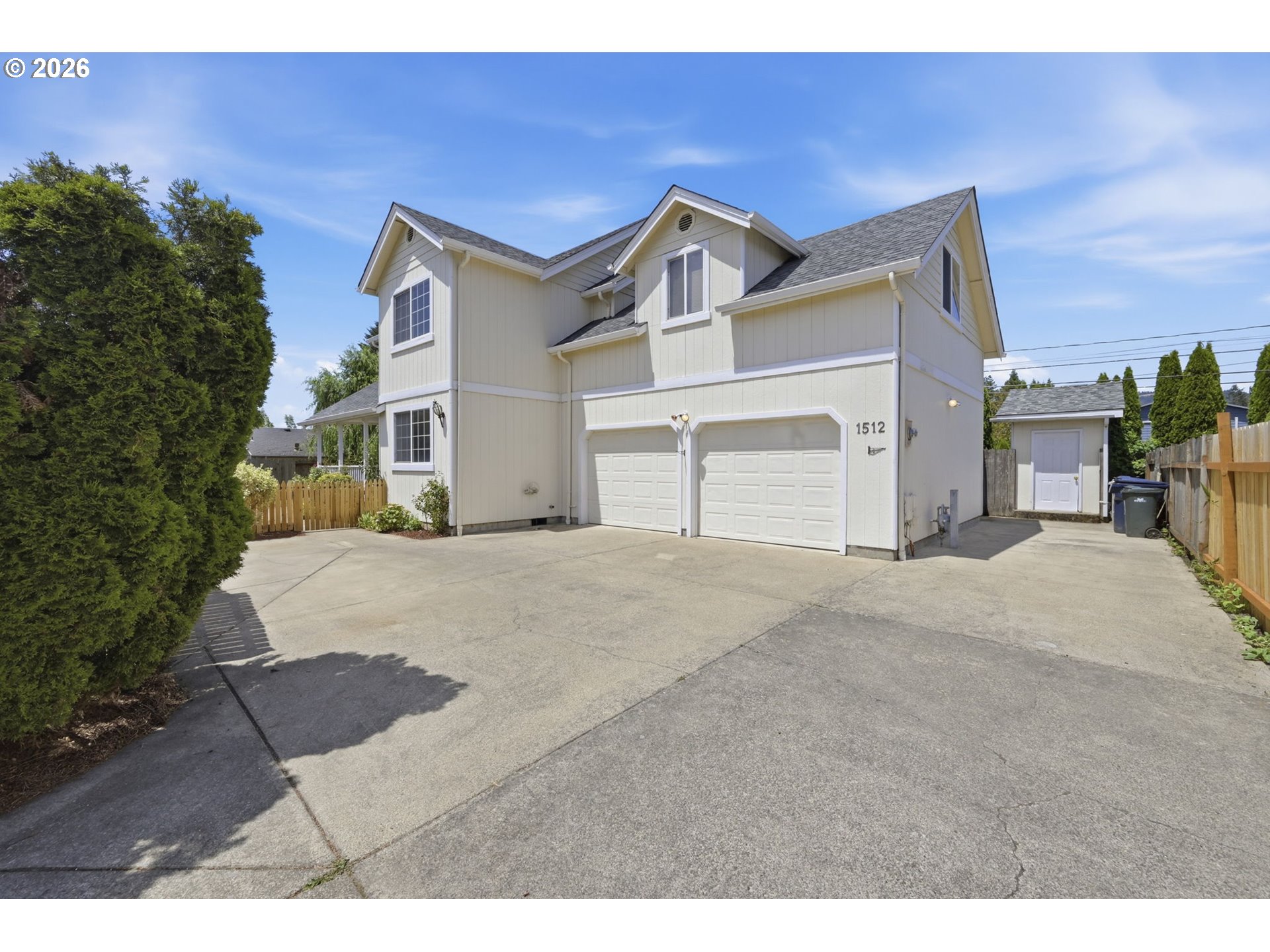 1512 T Street Springfield, OR 97477 - Photo 4 of 32