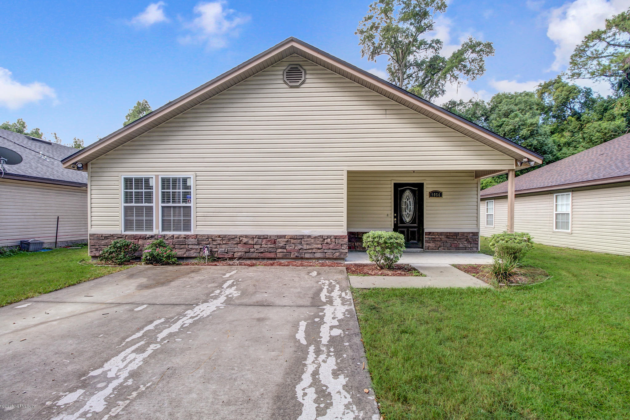 9054 3rd Avenue, Jacksonville, FL 32208 Compass