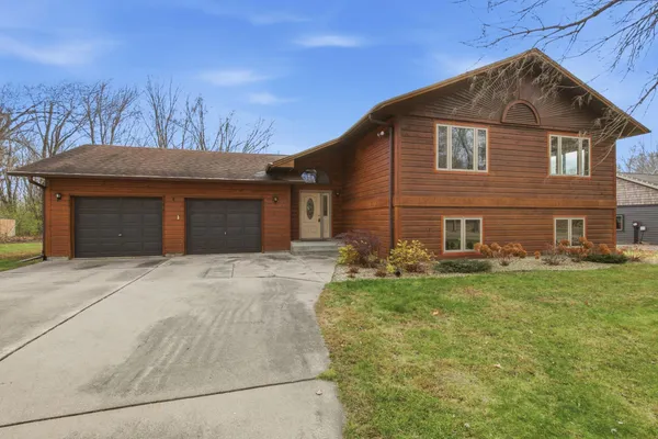 $329,900 | 1122 Fouquette Street, Foley, MN 56329