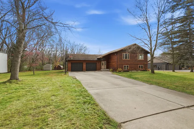 $334,900 | 1122 Fouquette Street, Foley, MN 56329