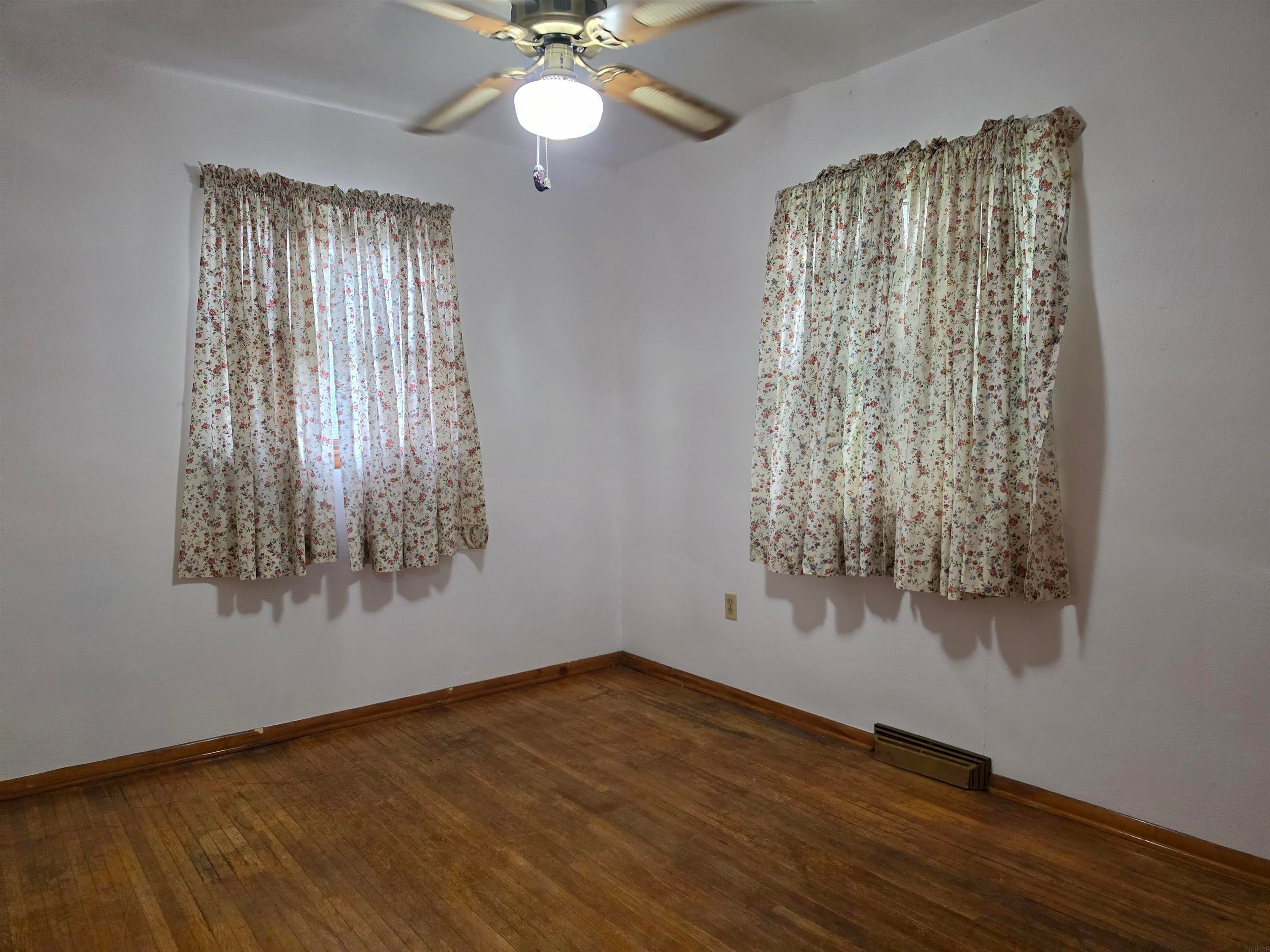 410 3rd Street Waterloo, IA 50702 - Photo 9 of 22 Gallery Image 9