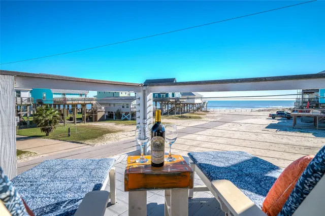 a house view with a outdoor space