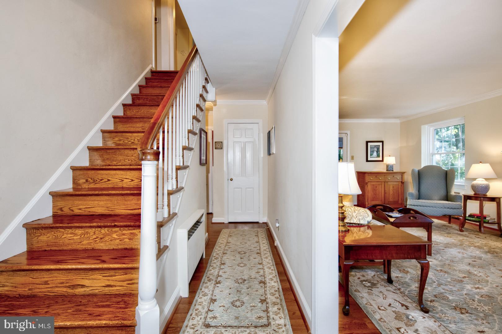 37 Woodcroft Road Havertown, PA 19083 - Photo 17 of 26 Front Hall