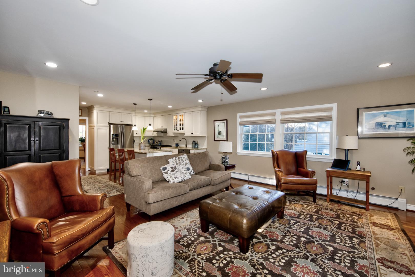 37 Woodcroft Road Havertown, PA 19083 - Photo 3 of 26 Family Room to Kitchen