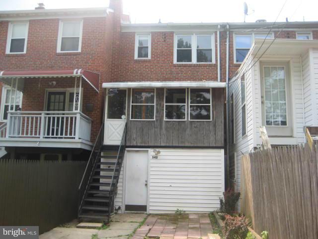 542 Chalcot Square Baltimore, MD 21221 - Photo 4 of 18 Exterior (Rear)