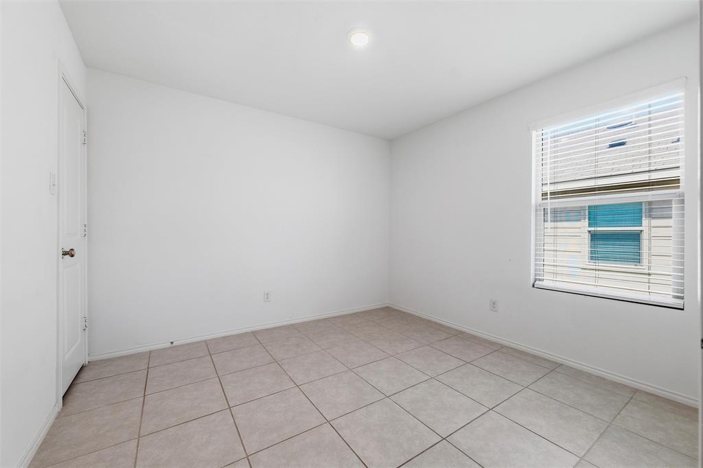 312 Ranchito Pass Haslet, TX 76052 - Photo 23 of 31