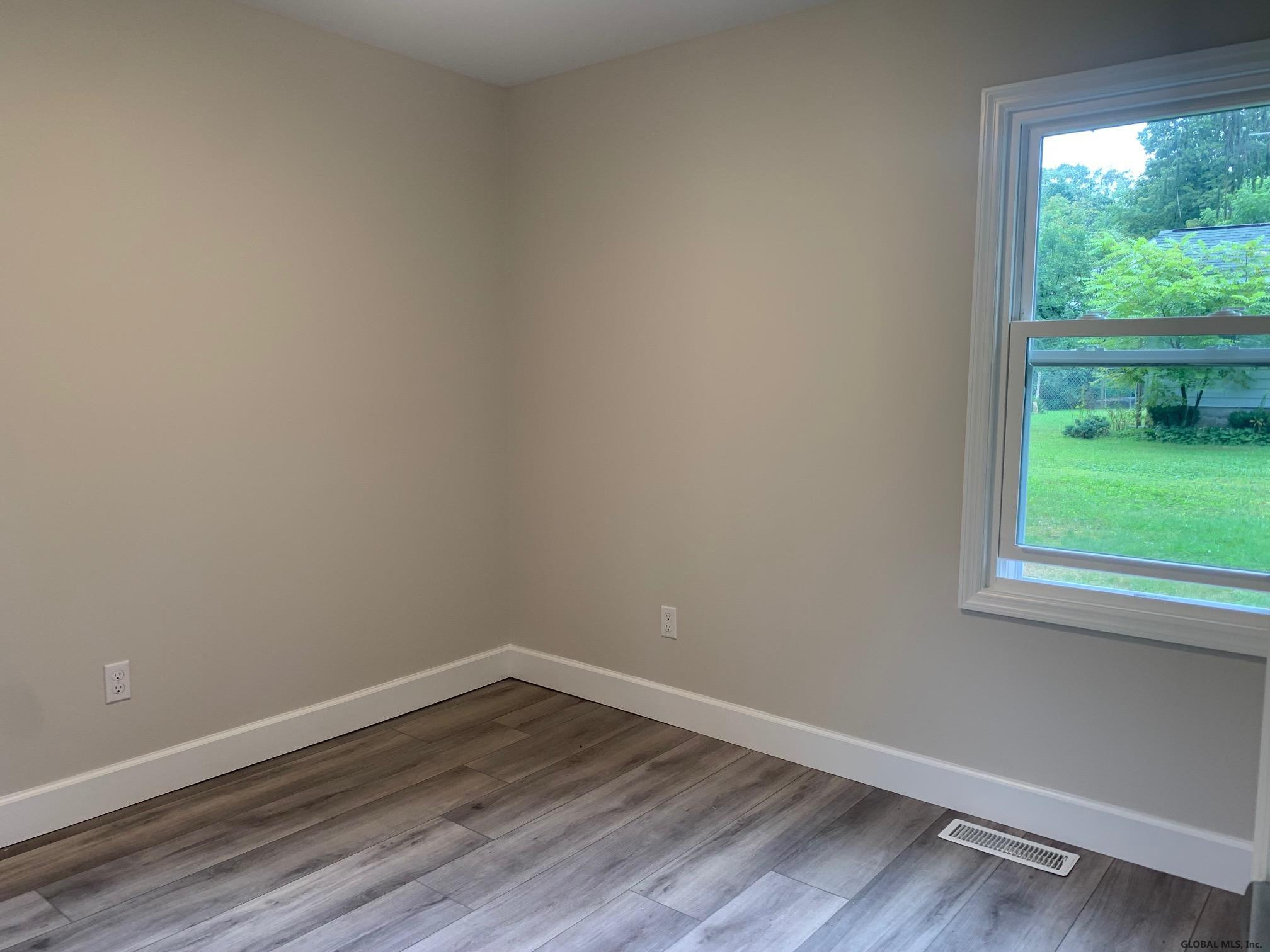 18 Nolan Road Ballston, NY 12019 - Photo 8 of 27 Photo 8
