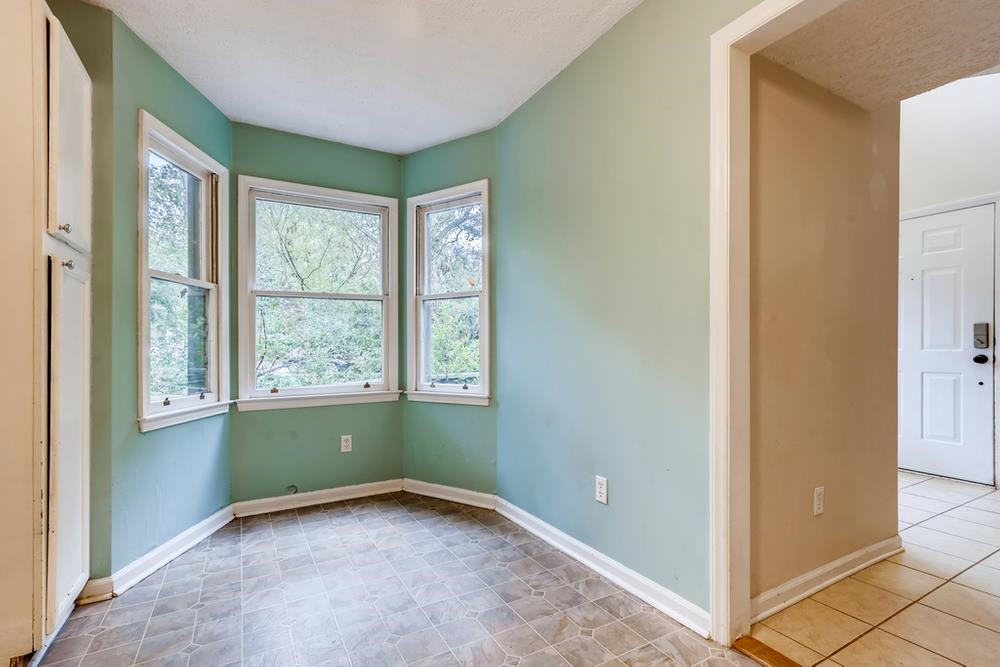 301 Broad Leaf Circle Raleigh, NC 27613 - Photo 9 of 28 Photo 9