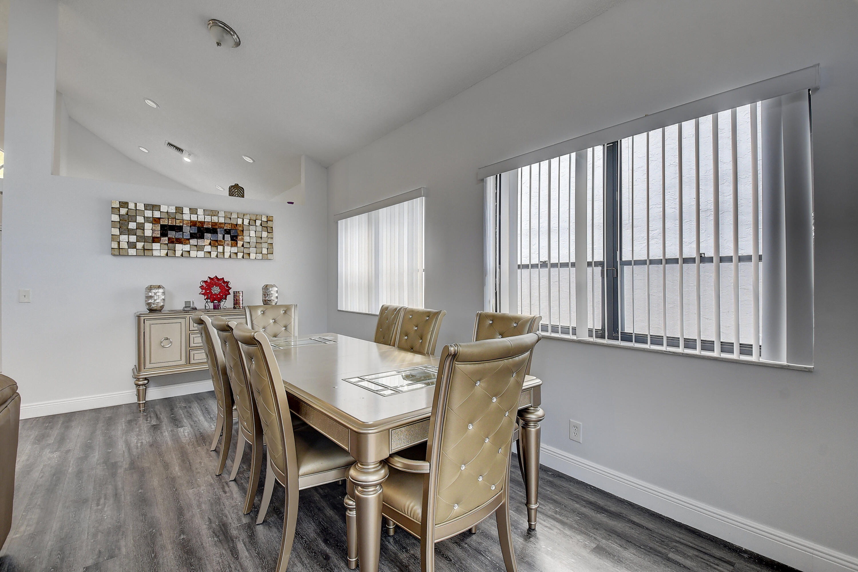 8559 Shawe Way Boca Raton, FL 33433 - Photo 13 of 28 Dinning Room