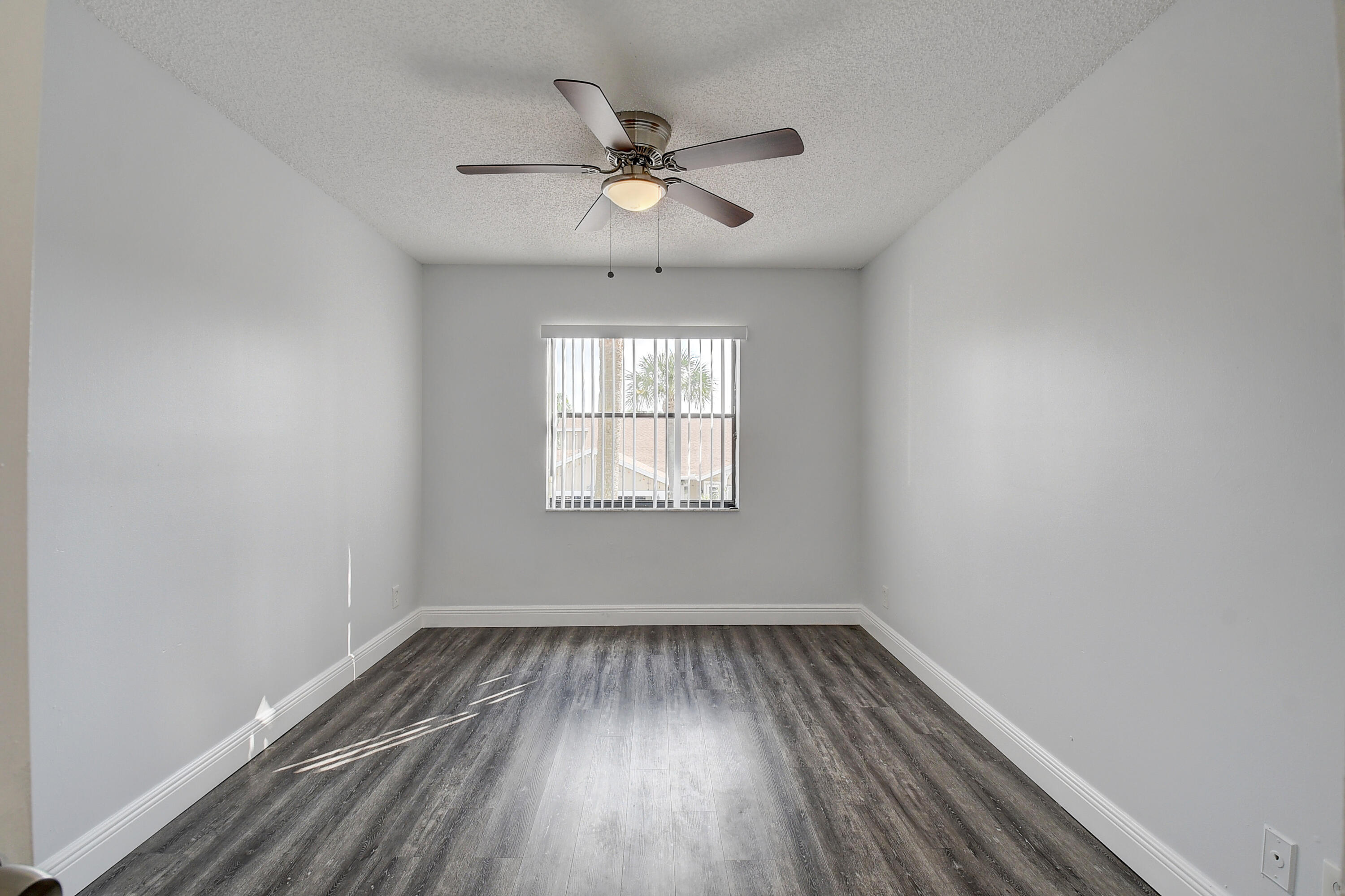 8559 Shawe Way Boca Raton, FL 33433 - Photo 20 of 28 2nd Bedroom