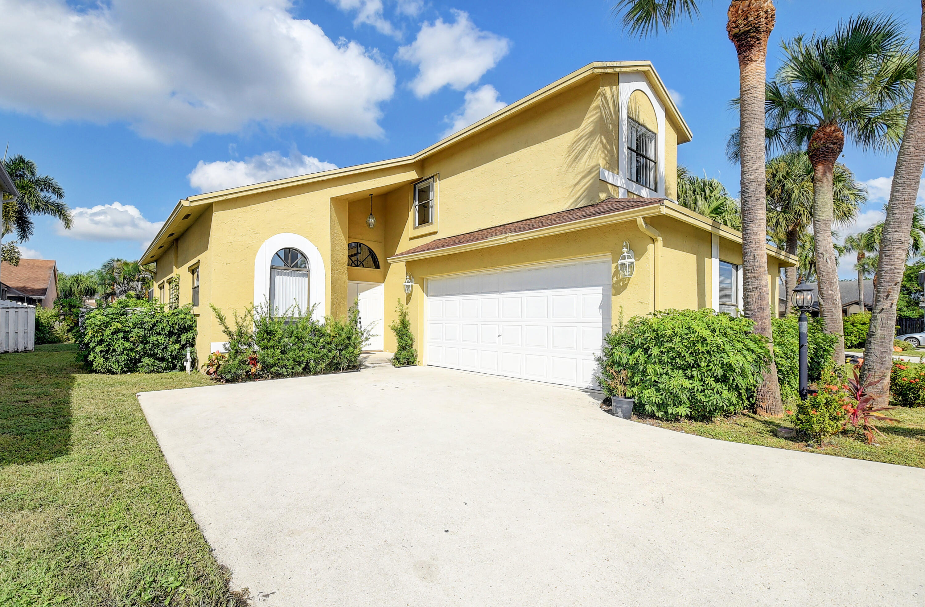 8559 Shawe Way Boca Raton, FL 33433 - Photo 28 of 28 Exterior