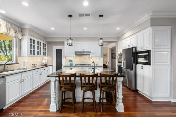 $1,835,000 | 2398 Meadow Glen Drive, La Verne, CA 91750