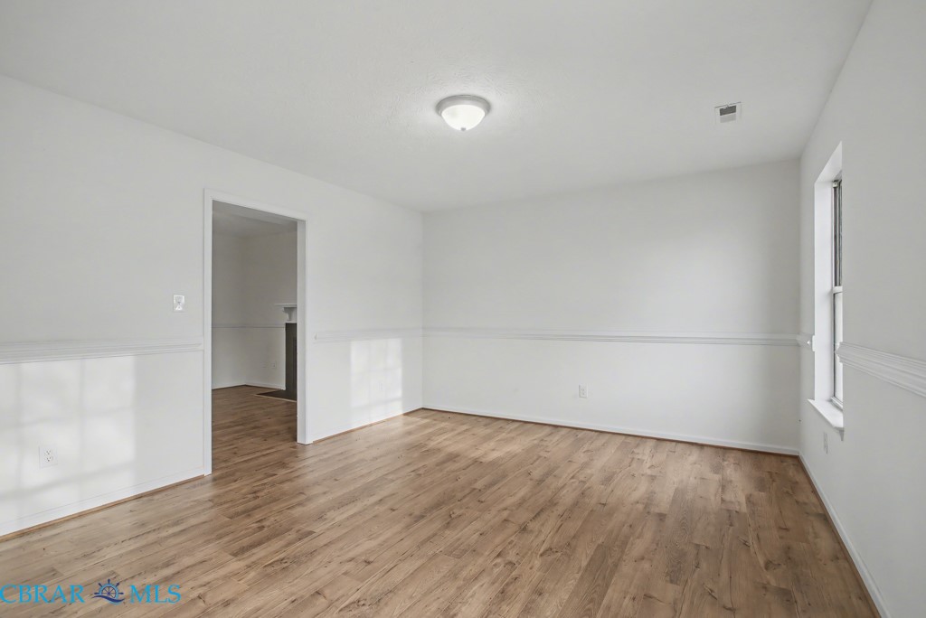 19 Rotherham Lane Hampton, VA 23666 - Photo 4 of 29 Gallery Image 4